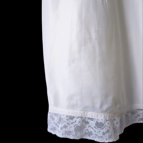𝅺40s Ivory‎ Nylon & Lace Slip Dress S - Picture 9 of 9